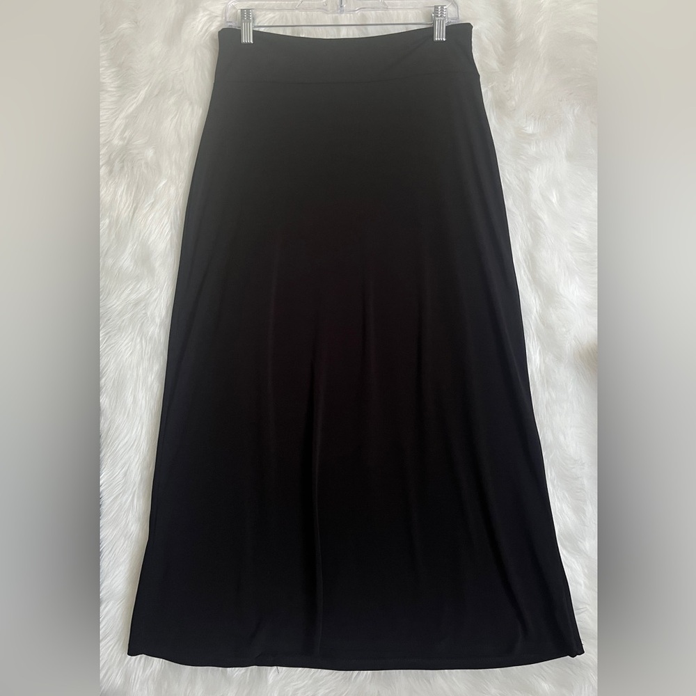 Elegant Black Maxi A-Line Skirt for Work